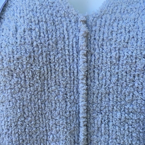 Simply Vera Wang Kohl’s Baby Blue Pastel Sherpa Hoodie Pullover Sweater Vneck - Picture 4 of 10